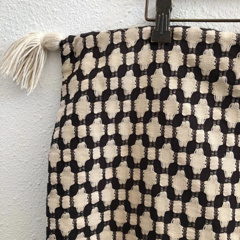 CRATE & BARREL Tahona‎ Obsidian Textured Tassels Pillow Cover